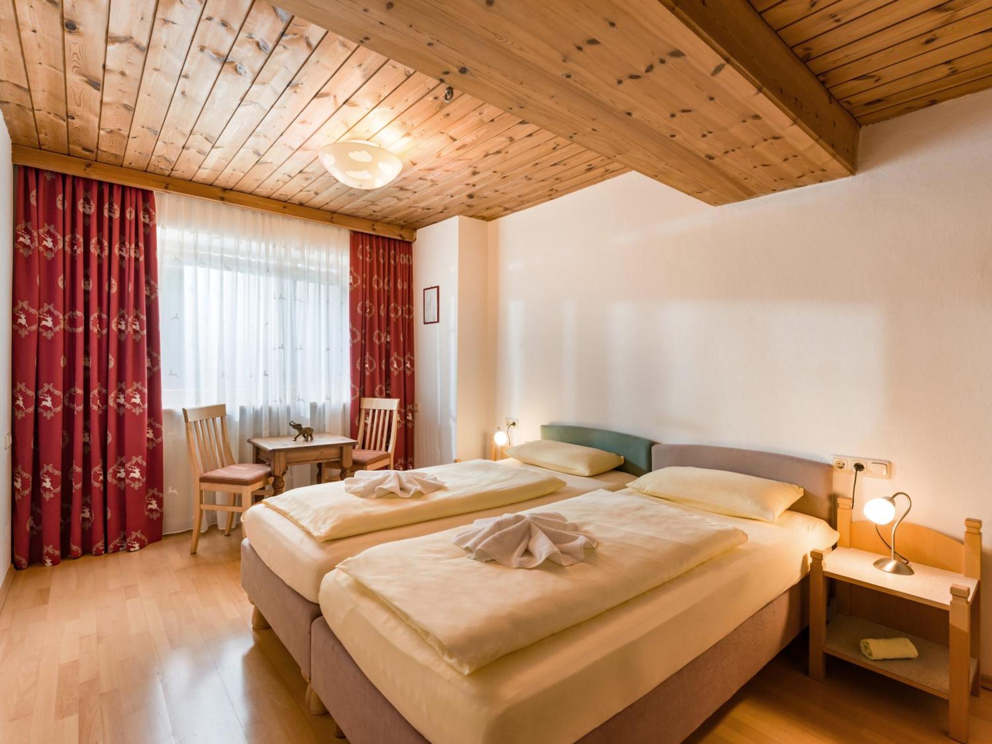 Hotel Feichter Зелль Номер фото